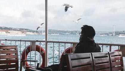 去行动的宣言：俺去l啦的自我探索之旅